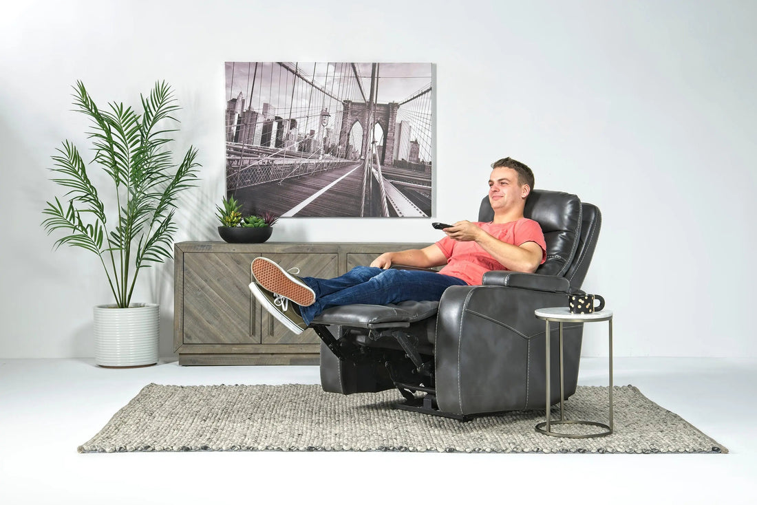 What-You-Should-Know-About-Recliners Mor Furniture