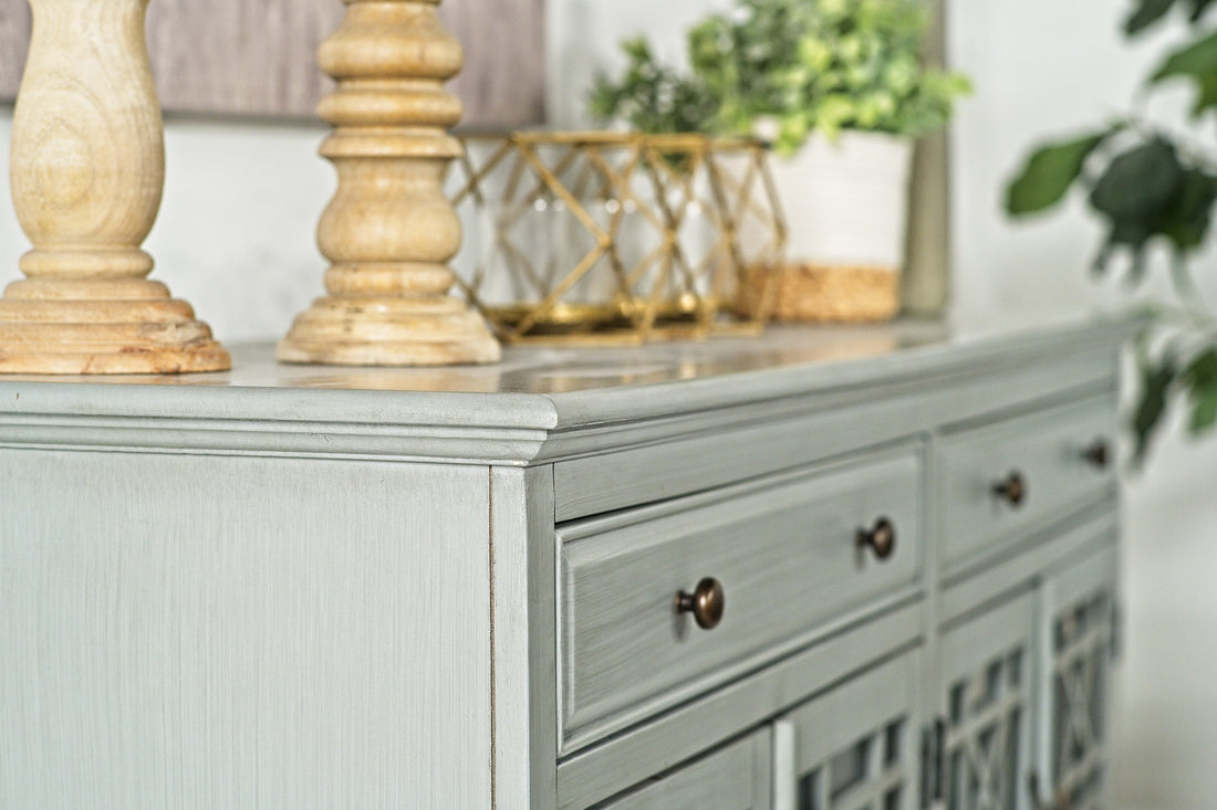 Transform your Space with Versatile Accents Mor Furniture