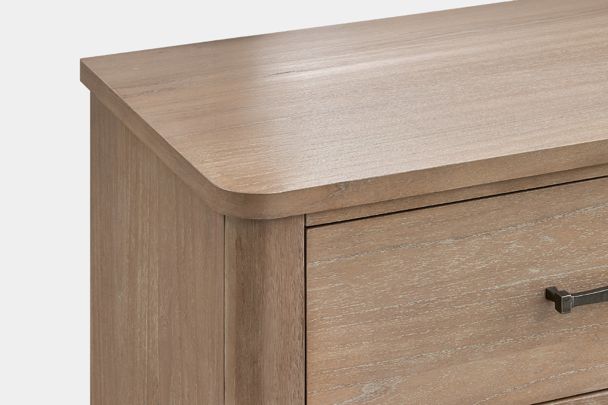 599093647:Anika Dresser,