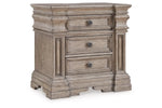 BLAIRHU01:Blairhurst Panel Bed & Dresser, Angled