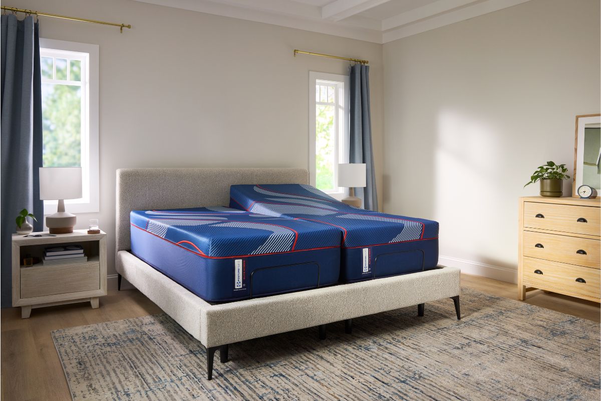 884034774:Brenham Ii Hybrid Mattress, Styled