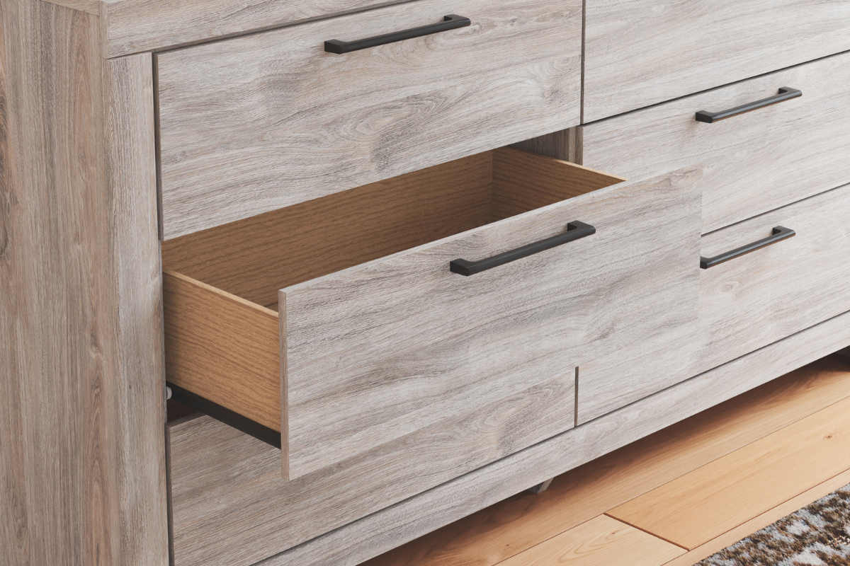 651770317:Broachmyn Dresser,