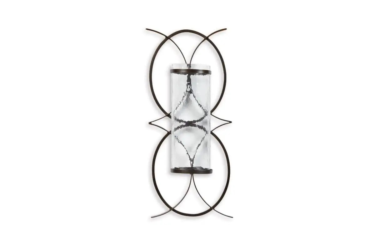 197676523:Bryndis Candleholder, Front