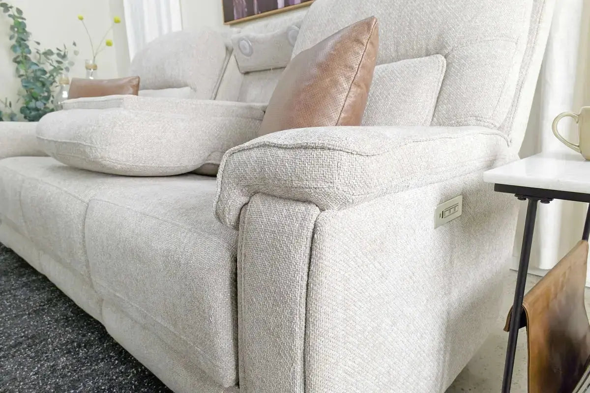 072112380:Cannes 3 Power Sofa, Styled