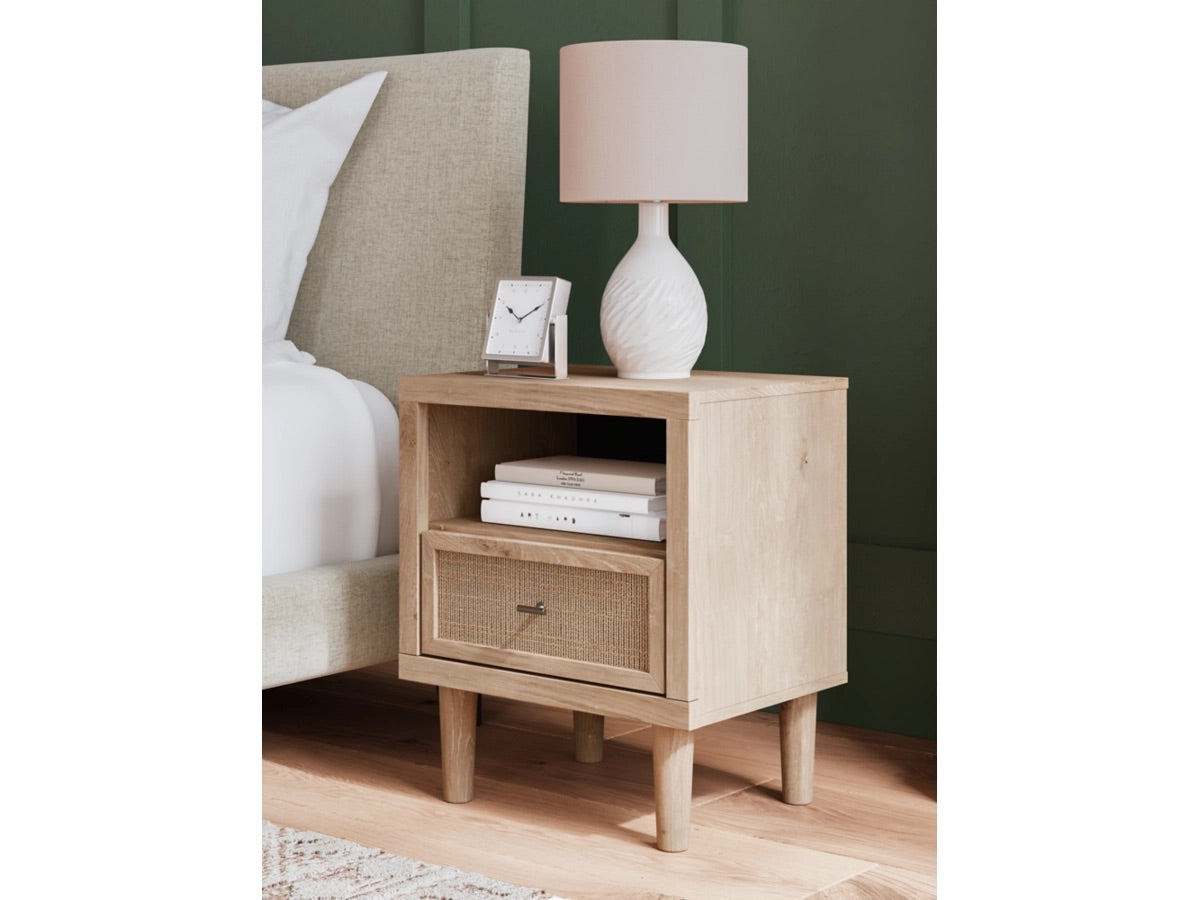 023978115:Cielden Nightstand, Styled