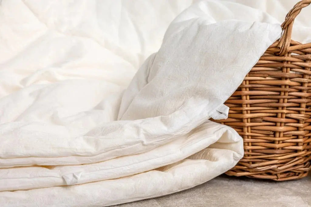 586402100:Eco Soft Coverlet,