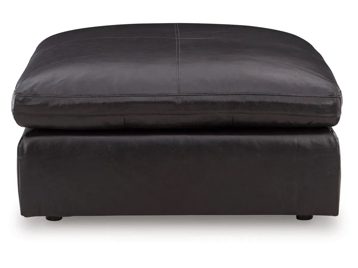 318994823:Emillia Ottoman, Front