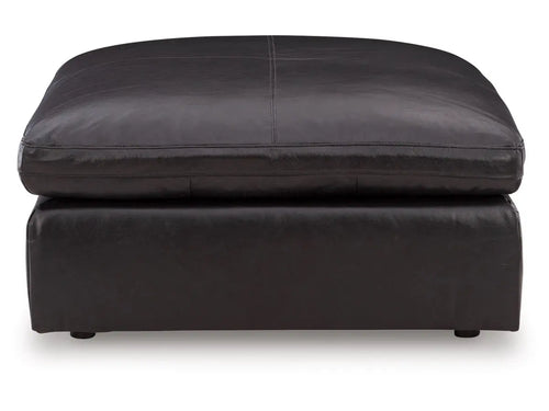 318994823:Emillia Ottoman, Front