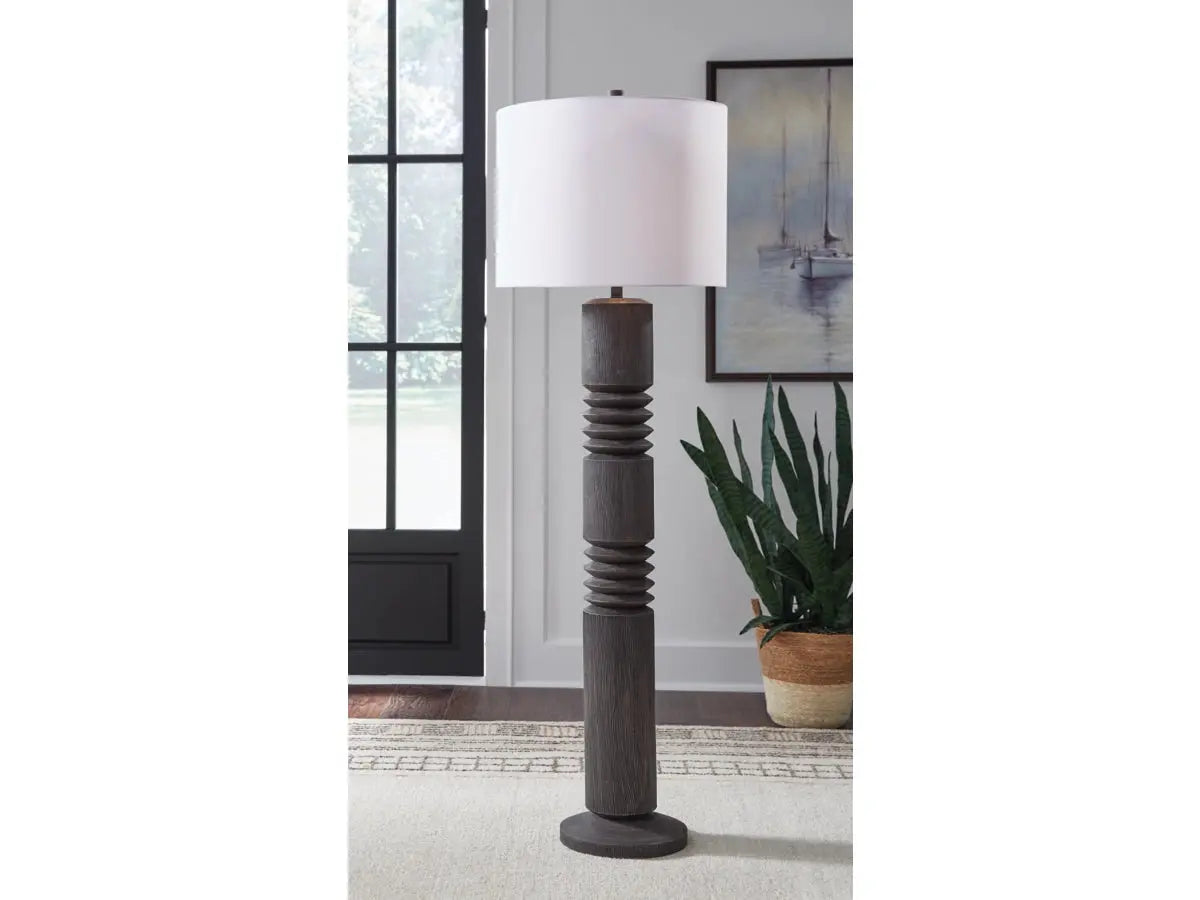 825159709:Fainwell Lamp,