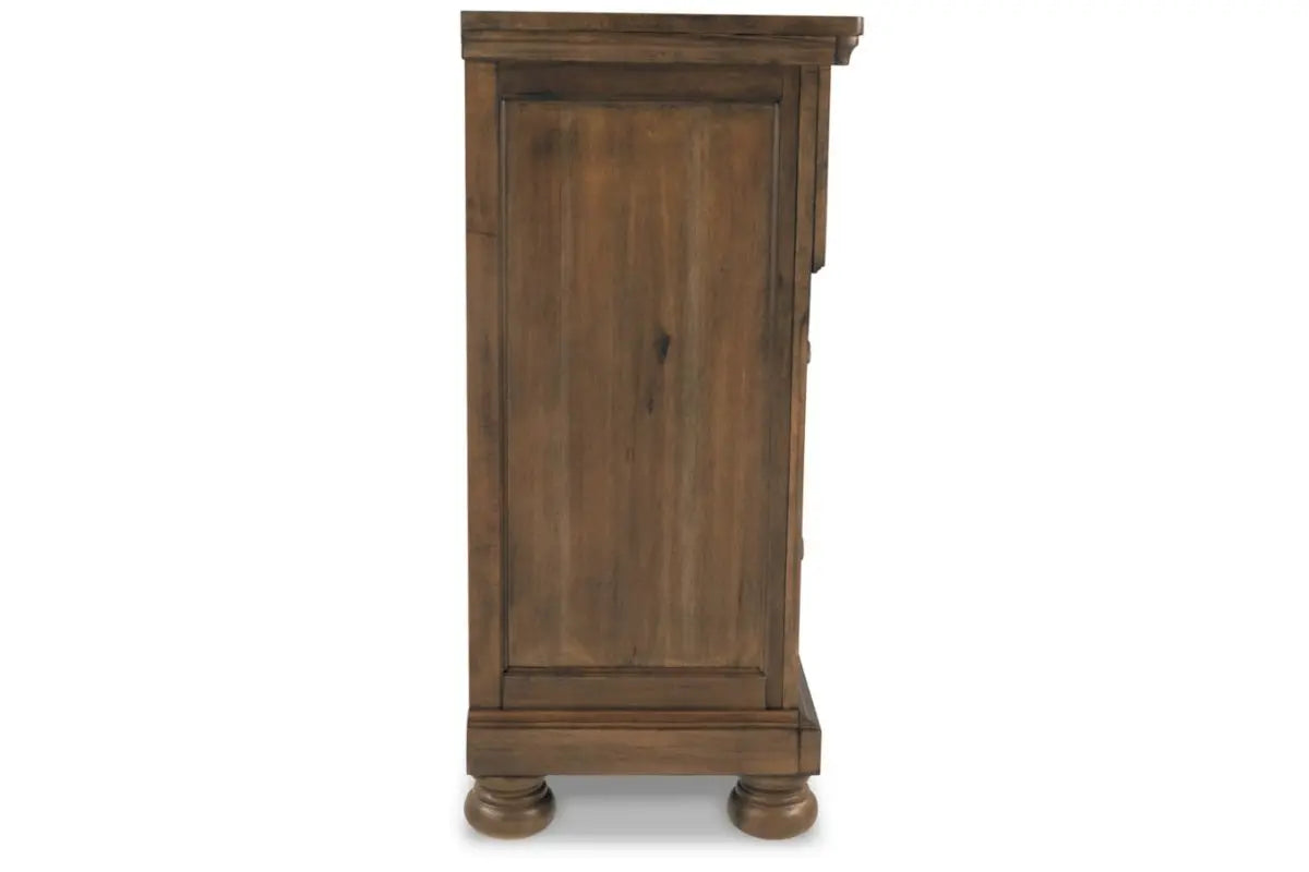 478045557:Flynnter Dresser, Side