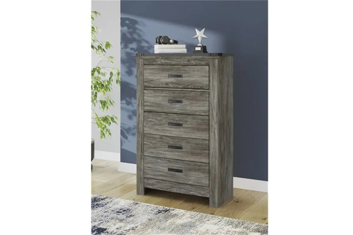 875350750:Frandern Chest, Styled