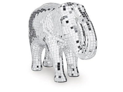 790304385:Hallmont Sculpture, Front