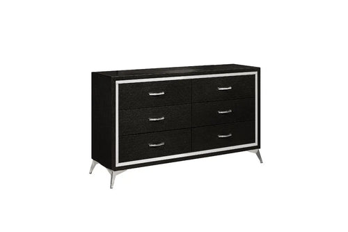 136677479:Huxley Dresser, AngledAngle