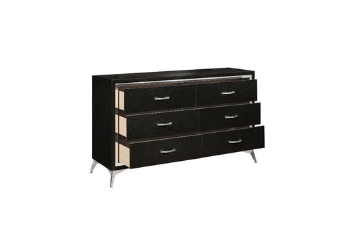 136677479:Huxley Dresser, AngledAngle