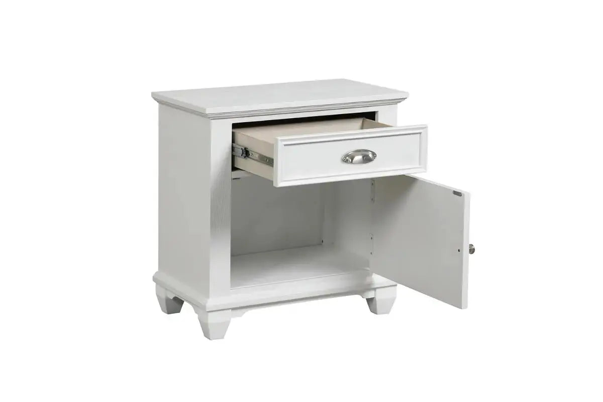 JAMES0103:Jamestown Panel Bed & Dresser , Open