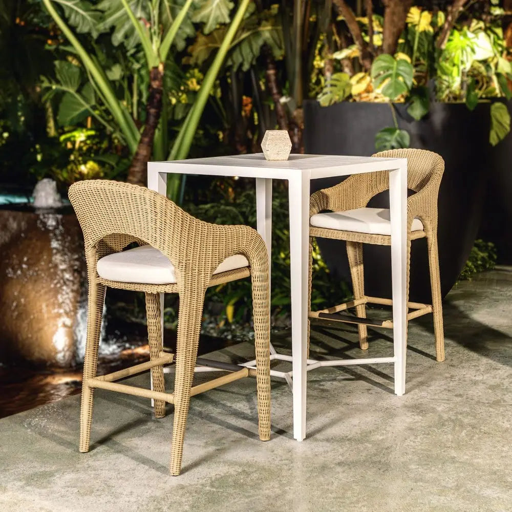 993313535:Kavali Outdoor Barstool, Styled