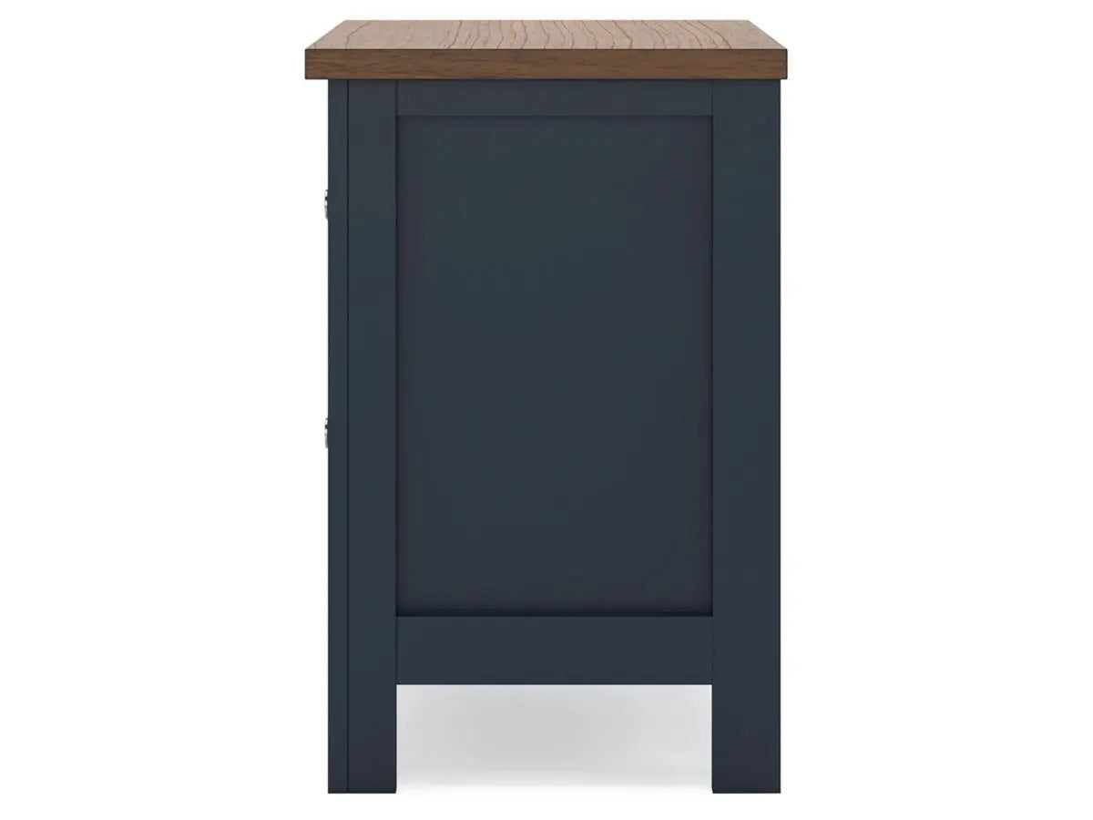 790942117:Landocken Nightstand, Side