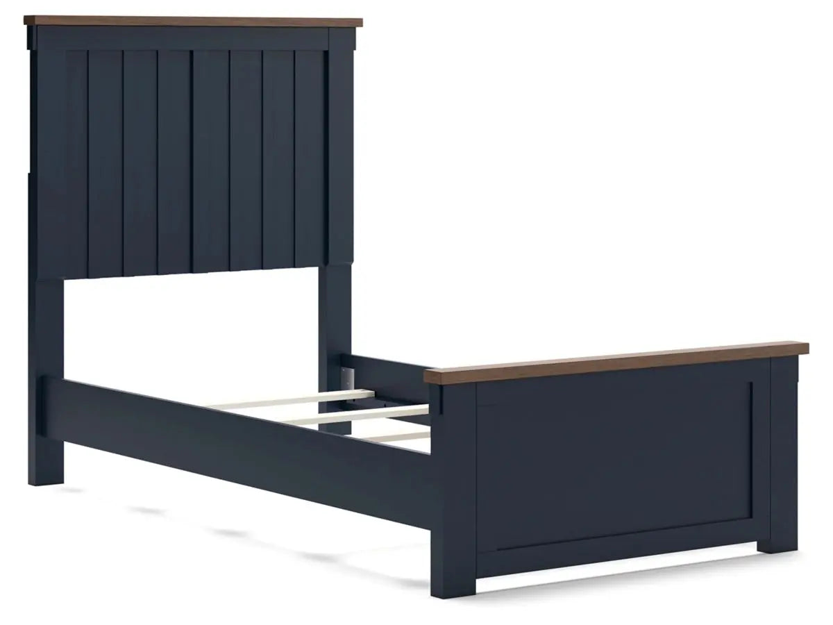 LANDOCK13:Landocken Panel Bed, AngledAngle