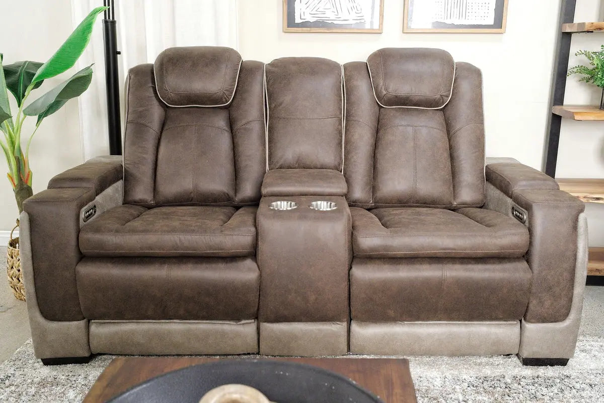 402491970:Lantana 2 Power Console Lovese, Styled
