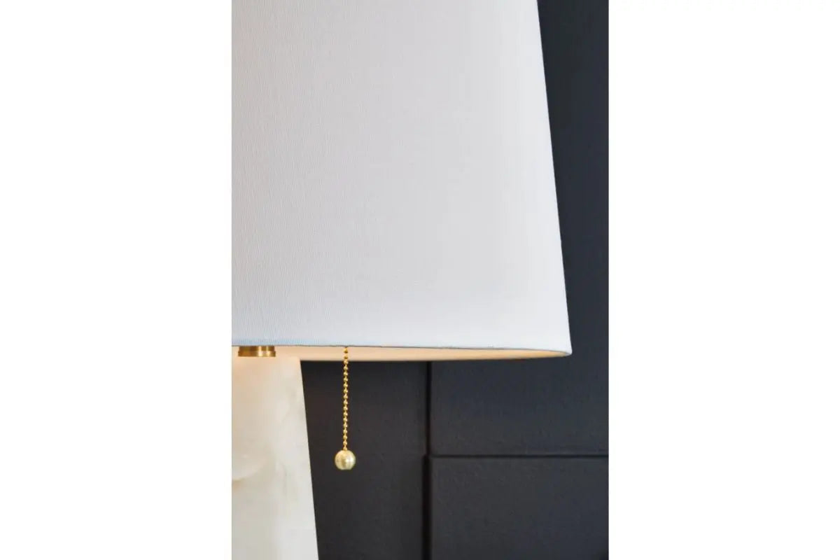 652671232:Laurellen Lamp,