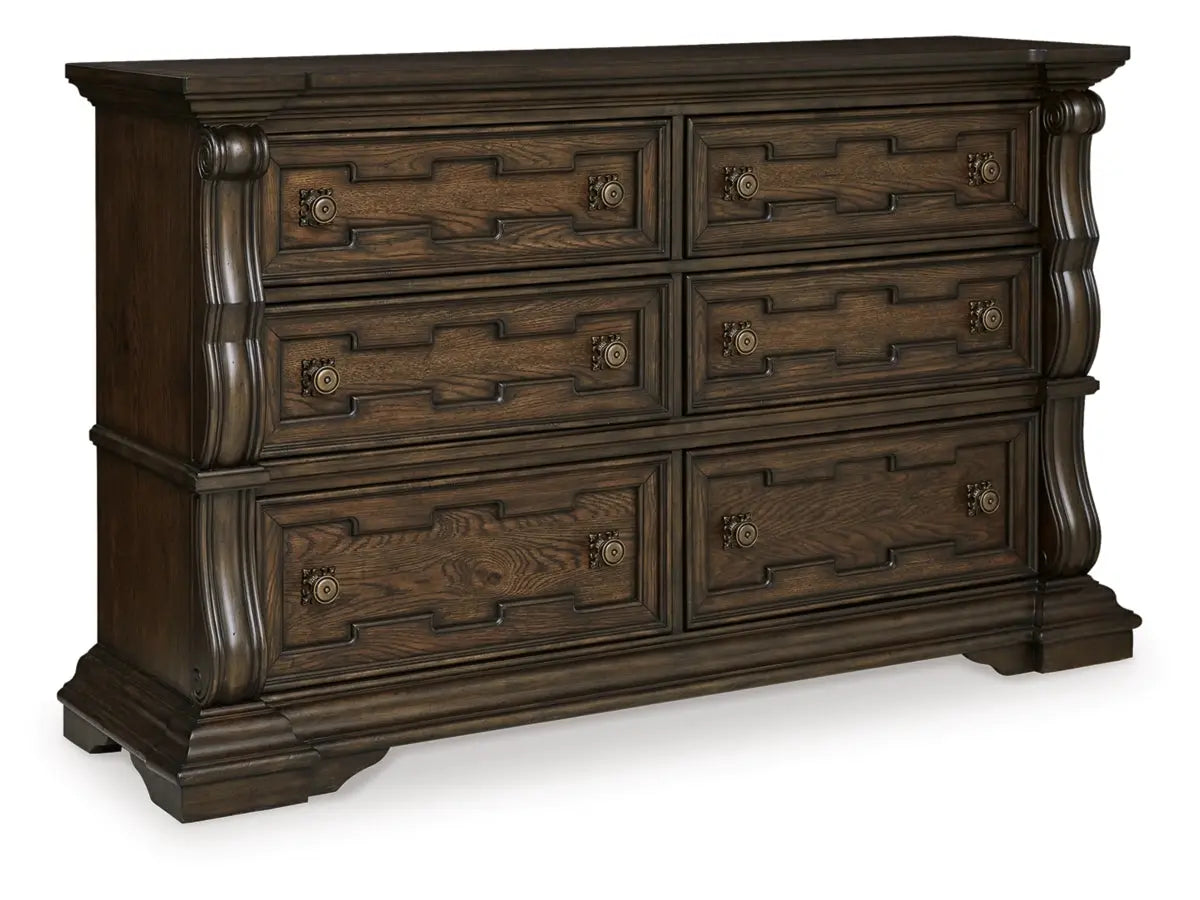822349674:Maylee Dresser, Angle