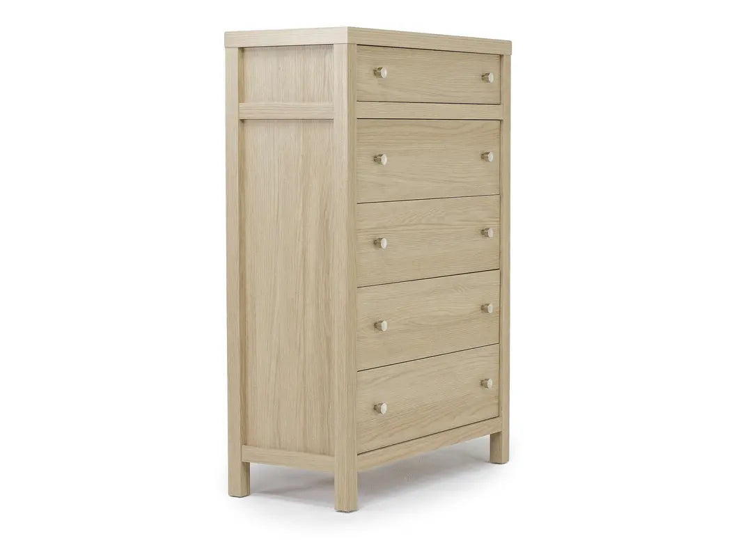 712270336:Merrifield Chest, Angle