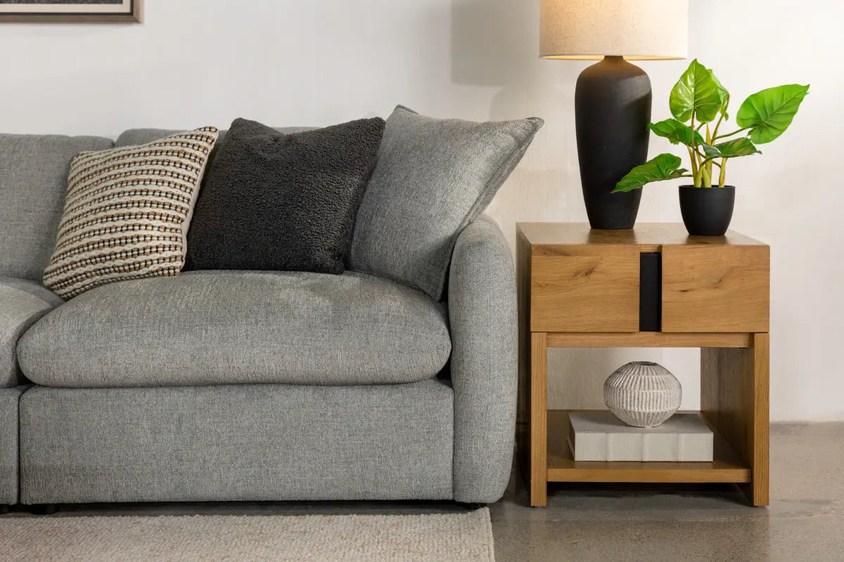 NOVA00005:Nova Sofa,