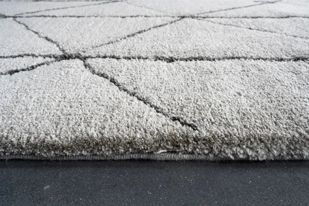 021047183:96-045 Nube Rug,
