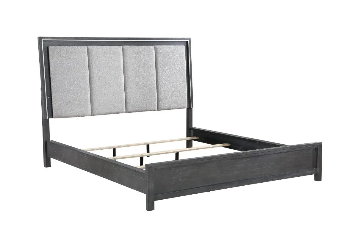 ODESSA000:Odessa Panel Bed, AngledAngle