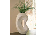 948833508:Odion Vase, Styled
