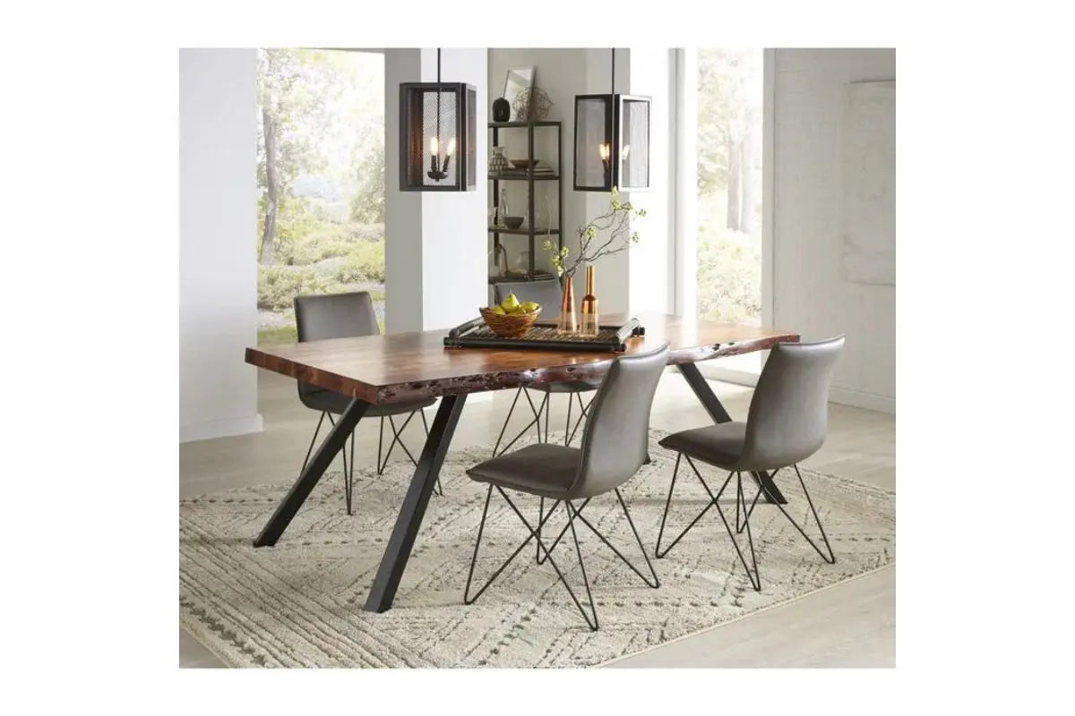REESE0001:Reese Dining Table, Styled