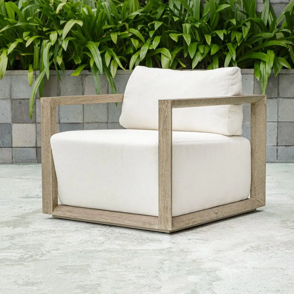 195667398:Remsen Outdoor Lounge Chair, Styled