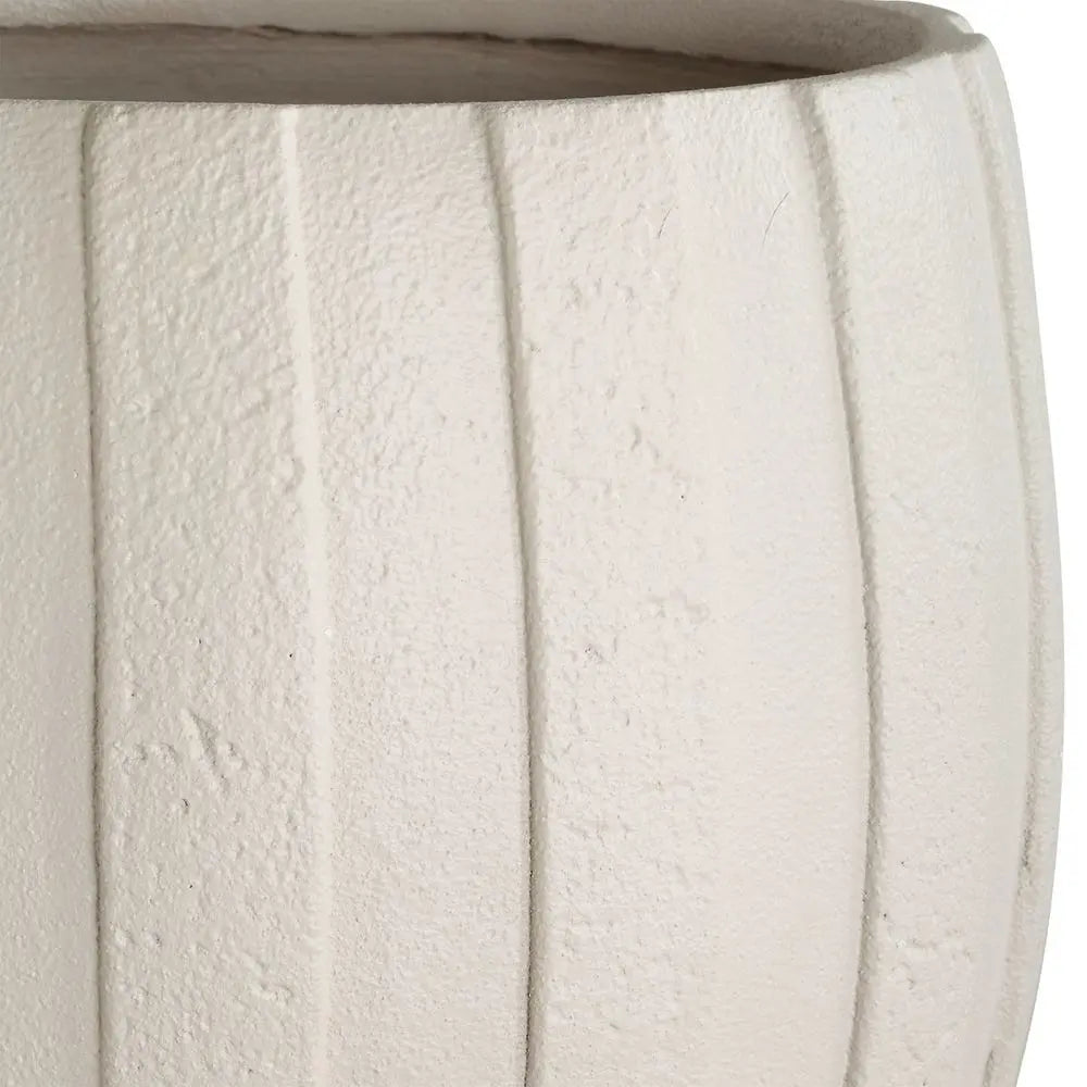040107966:Ridgehaven Vase,