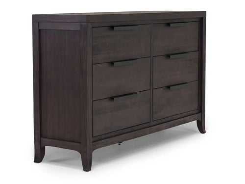 057092456:Riley Dresser, AngledAngle