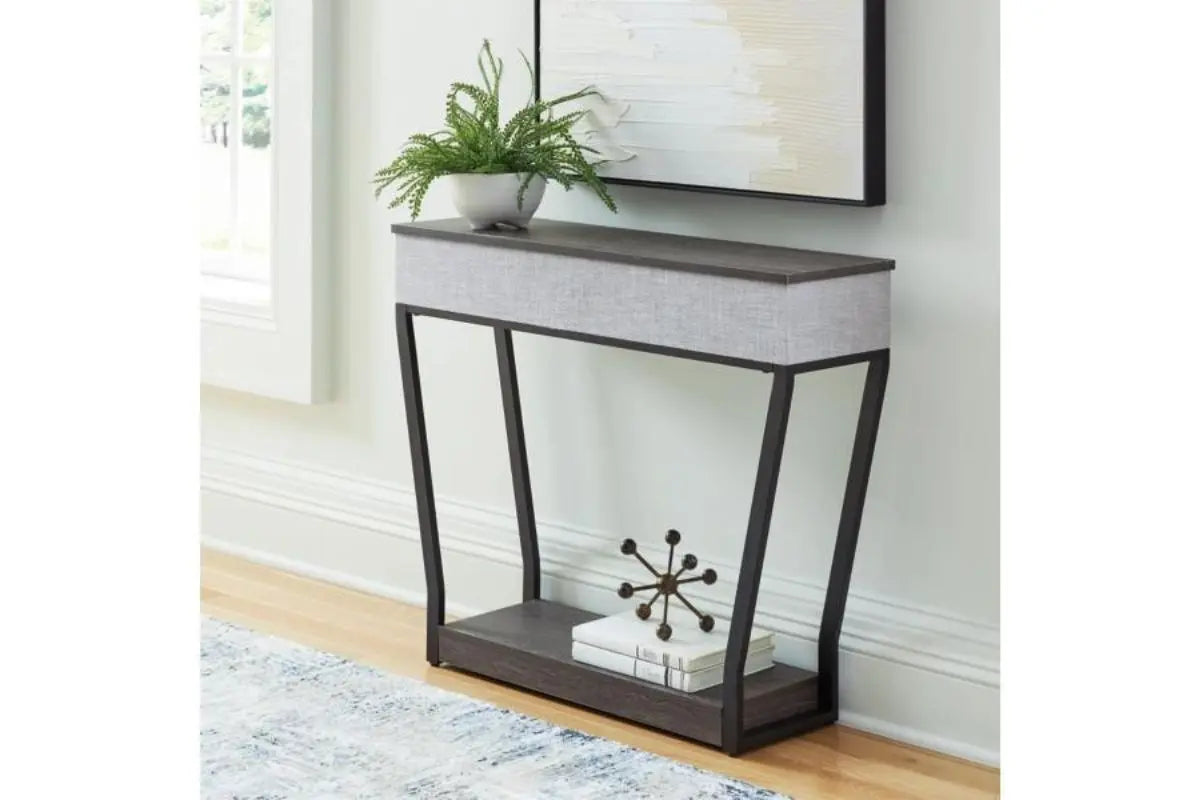 419942842:Sethlen Sofa Table, Styled