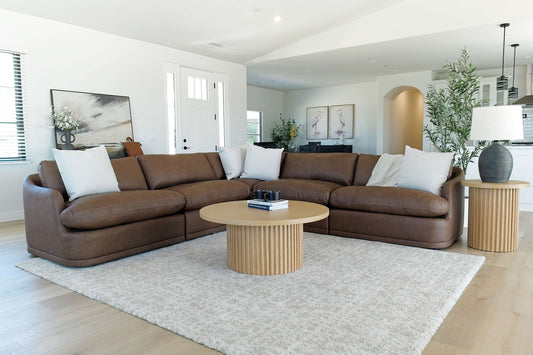 STRATUS00:Stratus 5 Piece Sectional, Styled
