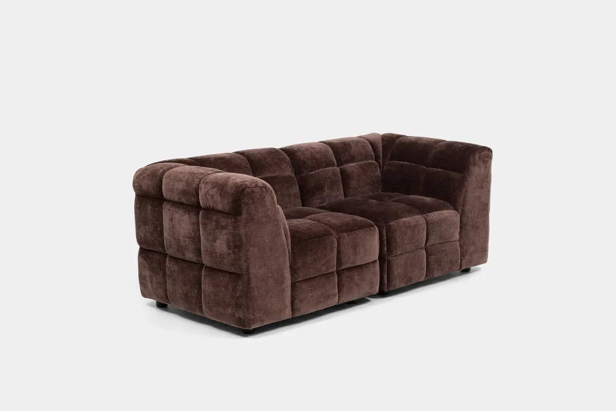 VALMNT003:Valmont Loveseat,