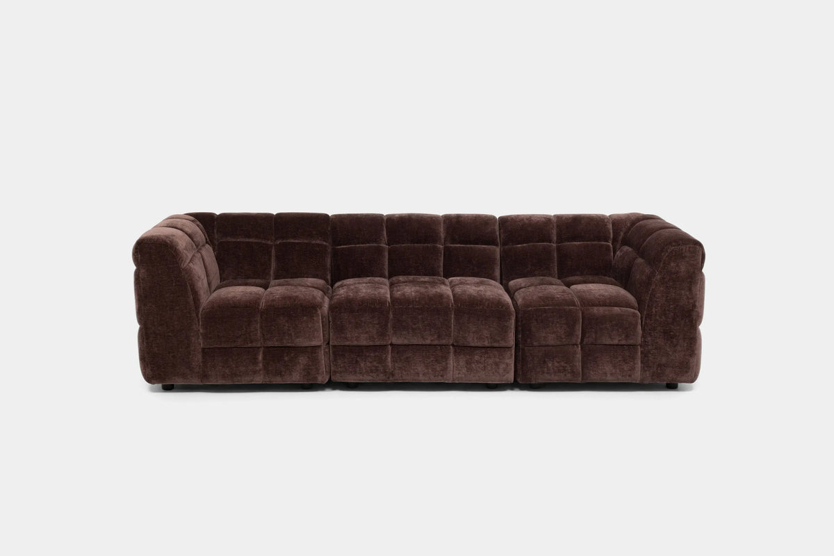 VALMNT002:Valmont Sofa, Front