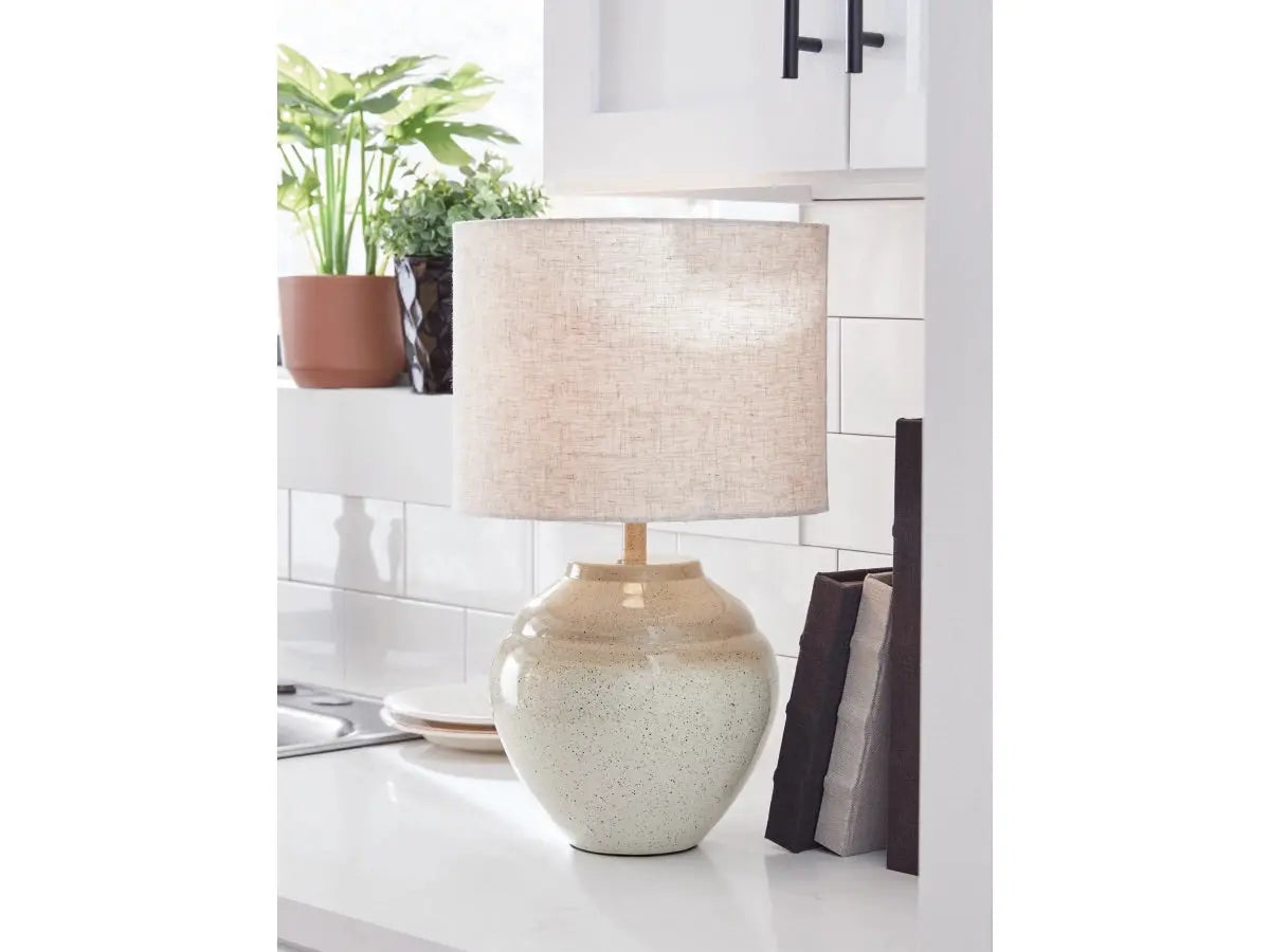 308709204:Waldish Lamp, Styled