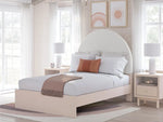 WISTENP31:Wistenpine Panel Bed, Styled
