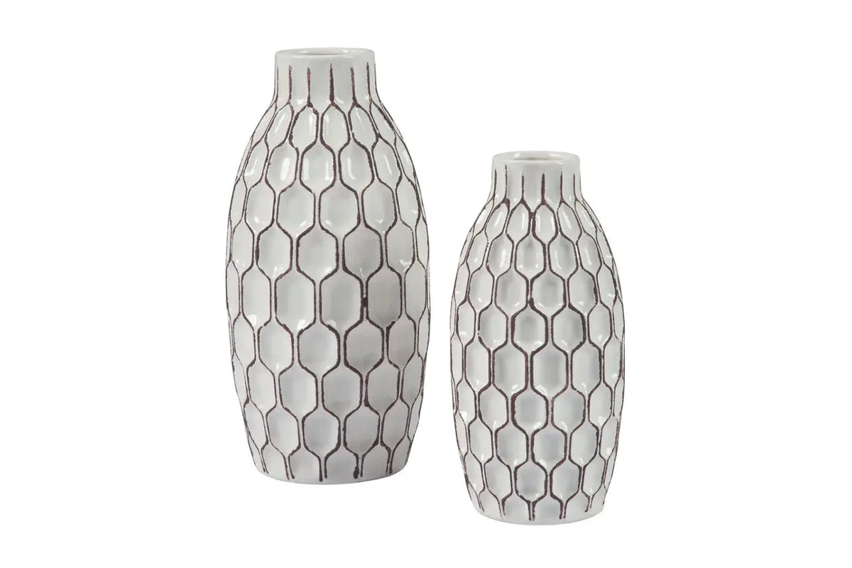 343522132:Dionna Vases in White, Set of 2, Image 1