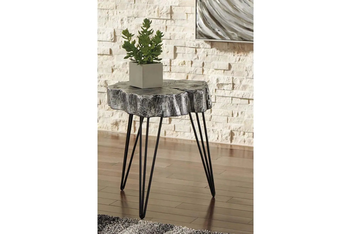 353556545:Dellman Accent Table, Image 1