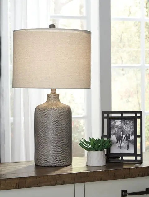 193410221:Linus Table Lamp, Image 2