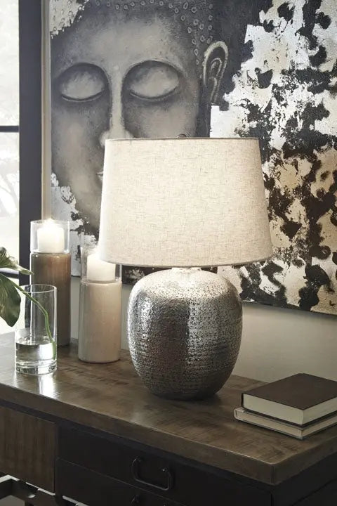 390062169:Magalie Lamp, Image 1