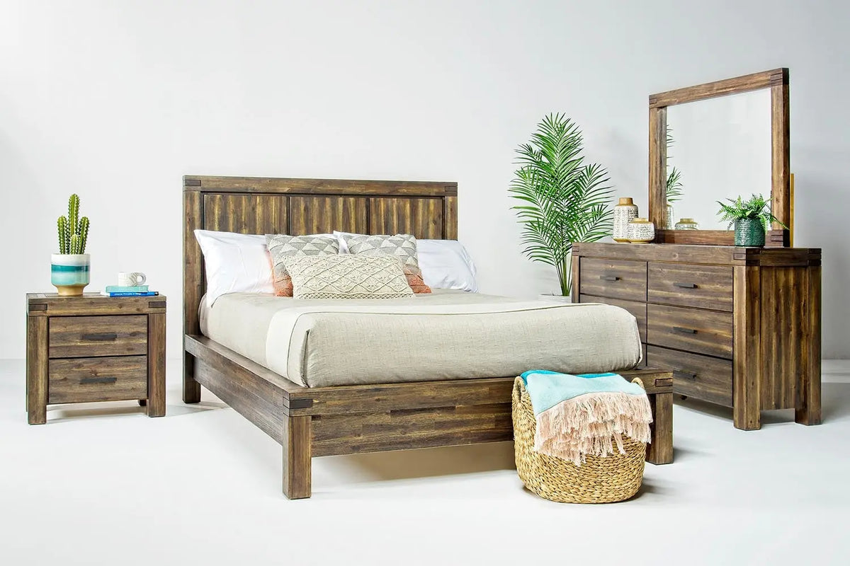 MEADOW062:Meadow Panel Bed & Dresser & M,