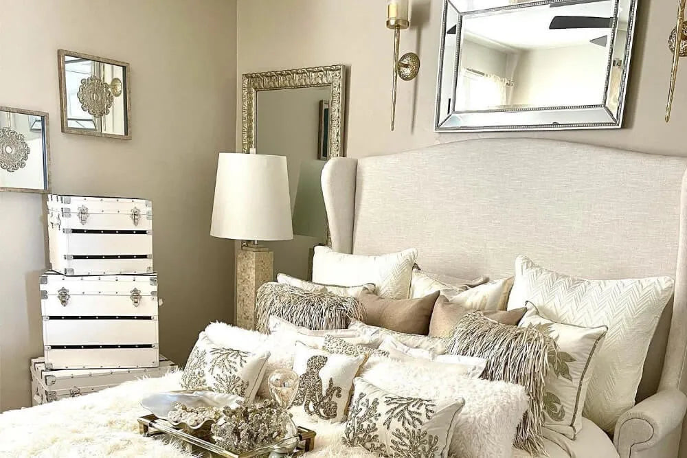 Placing Mirrors Over Beds - Pros & Cons