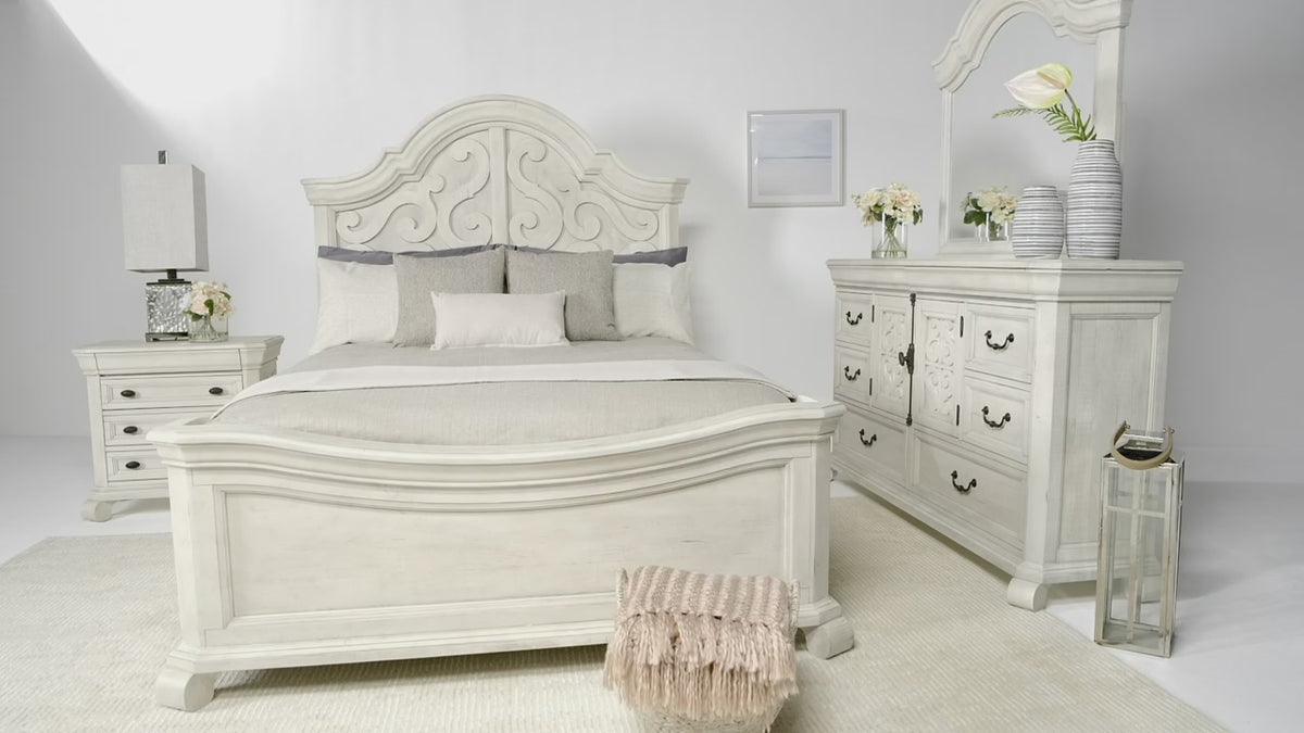 159926926:Bellamy Mirror, Video